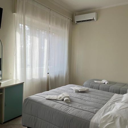 R&B Hotel Alfonsine Екстер'єр фото