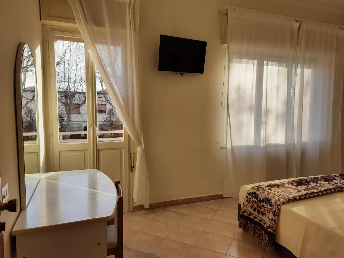 R&B Hotel Alfonsine Екстер'єр фото